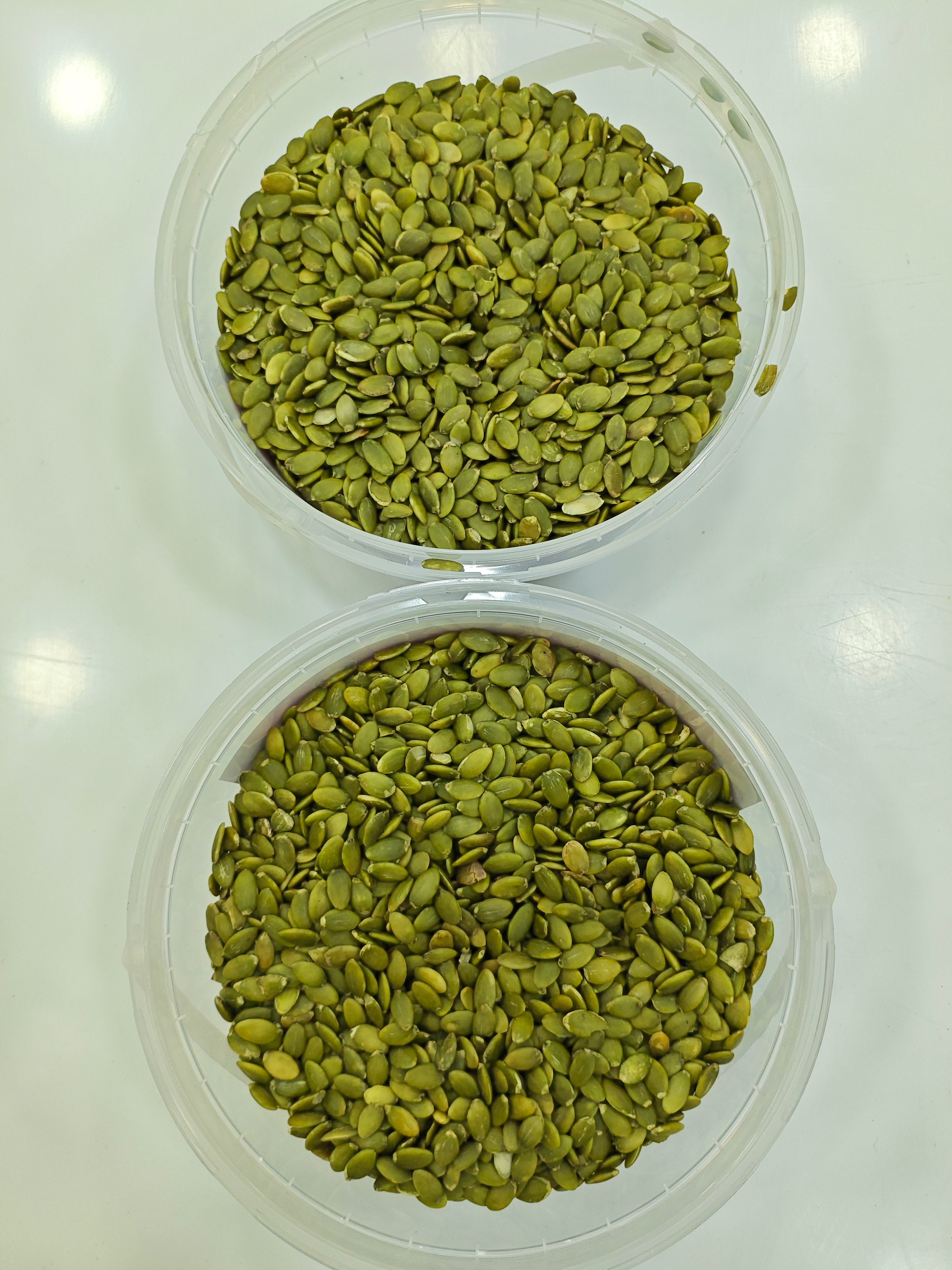 Farouk Platinum – بذور اليقطين الفاخرة | Premium Pumpkin Seeds