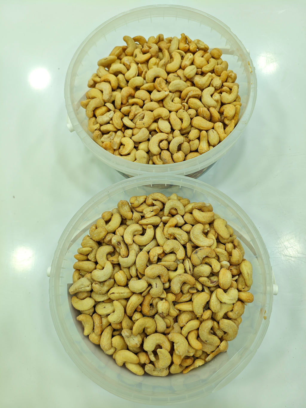 Farouk Platinum – كاجو محمّص فاخر | Luxe Cashews