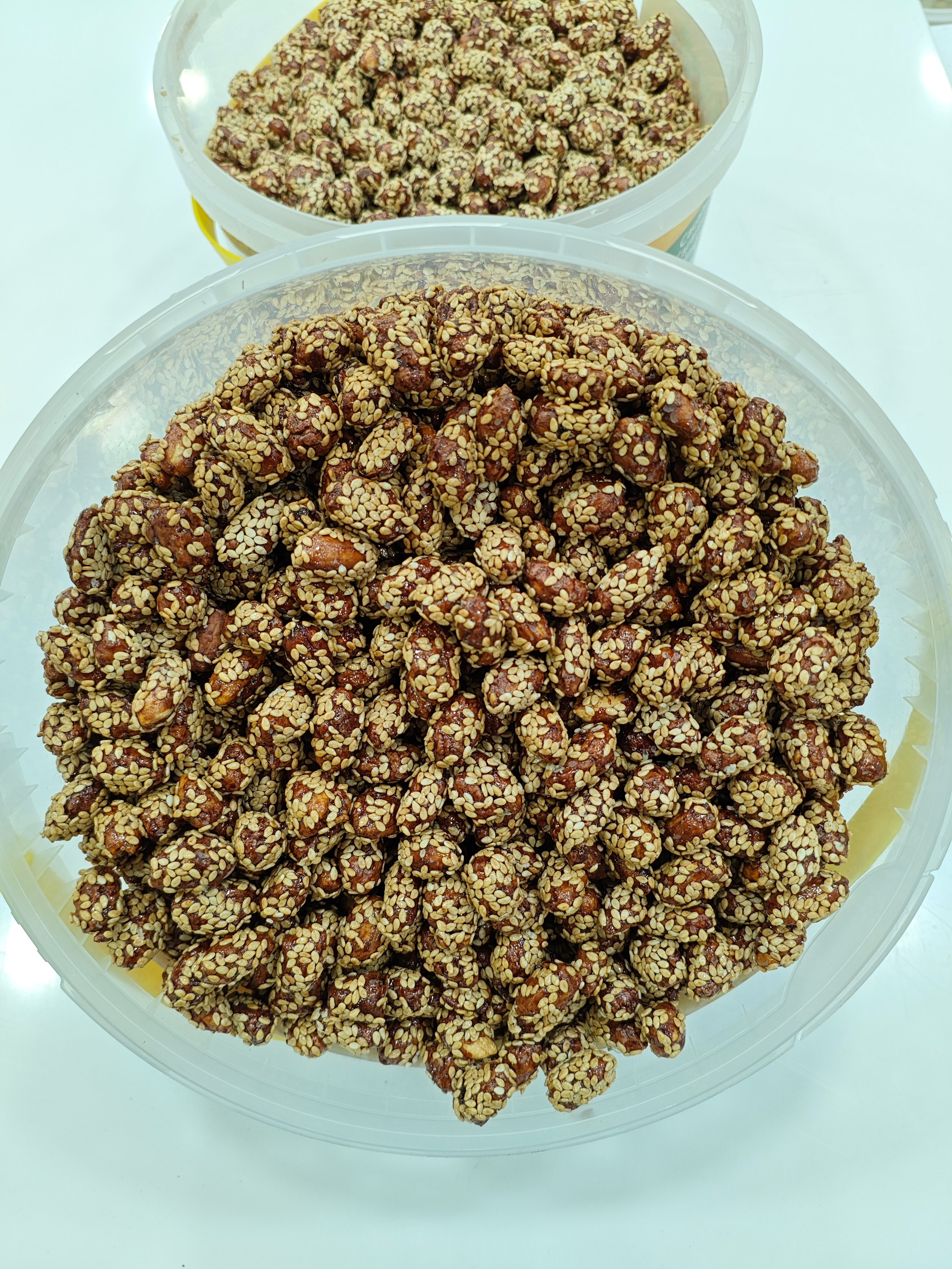 Farouk Platinum – 01  KG فول سوداني مكرمل بالسمسم | Caramelized Peanuts with Sesame